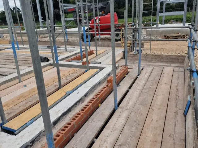 Boarded scaffold lift with brick guards — Preston Scaffolding NW, scaffolders covering Longridge